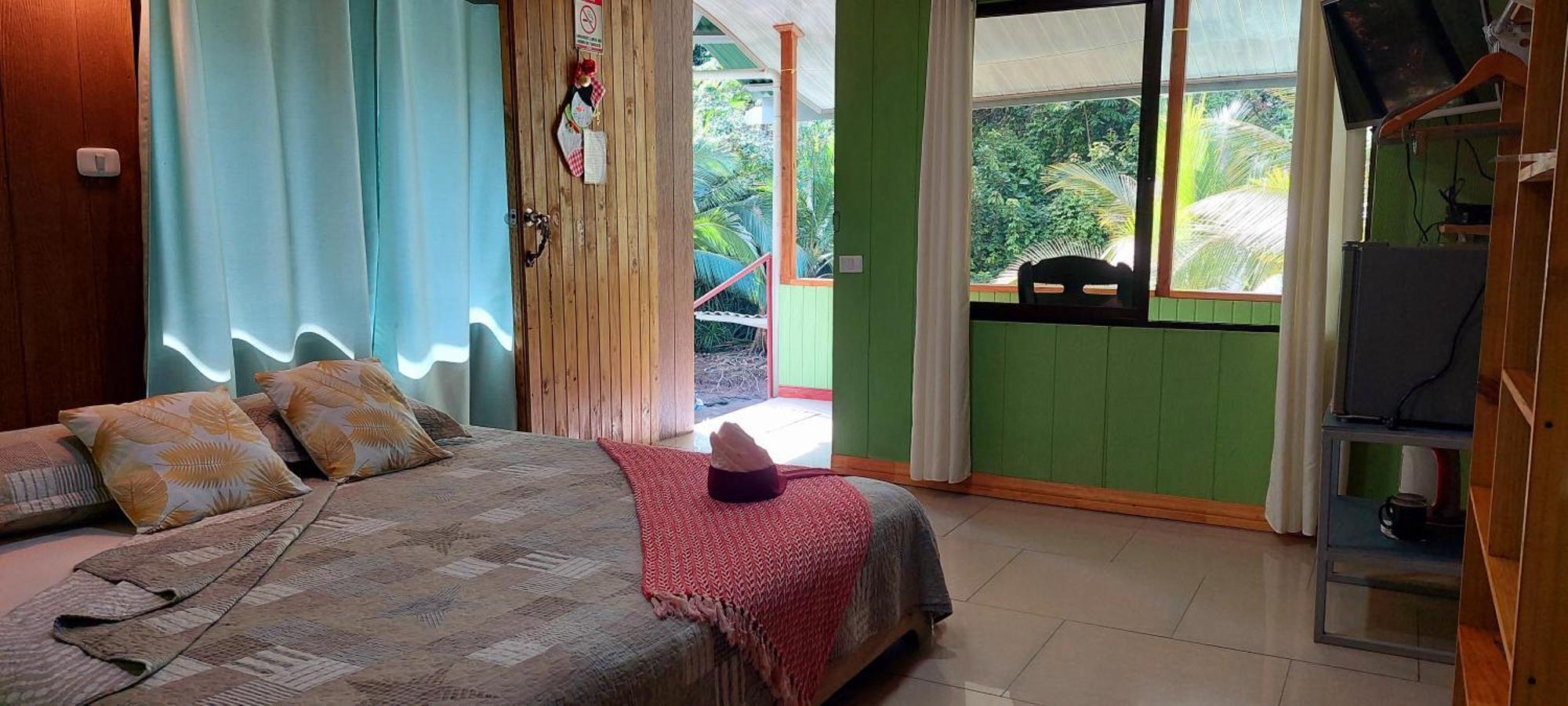 Casa El Tortugo Bed & Breakfast Drake Bay Exterior photo